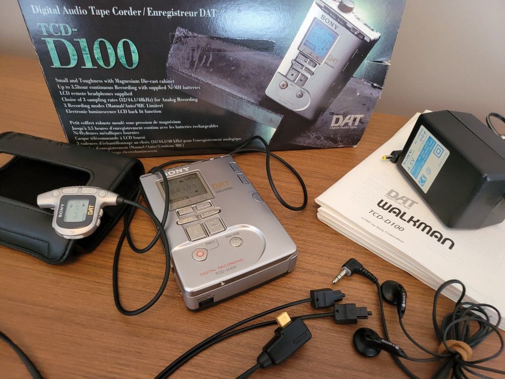 SONY TCD-D100 DATウォークマン ソニー - オーディオ機器