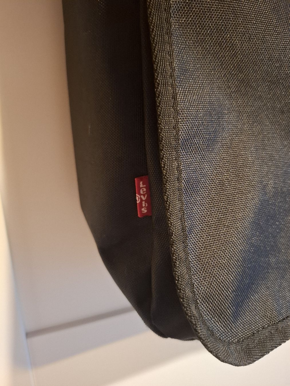 Levi's Taschen: Laptoptasche Levis – Gebraucht aus Ammerswil AG von Treemountain 1