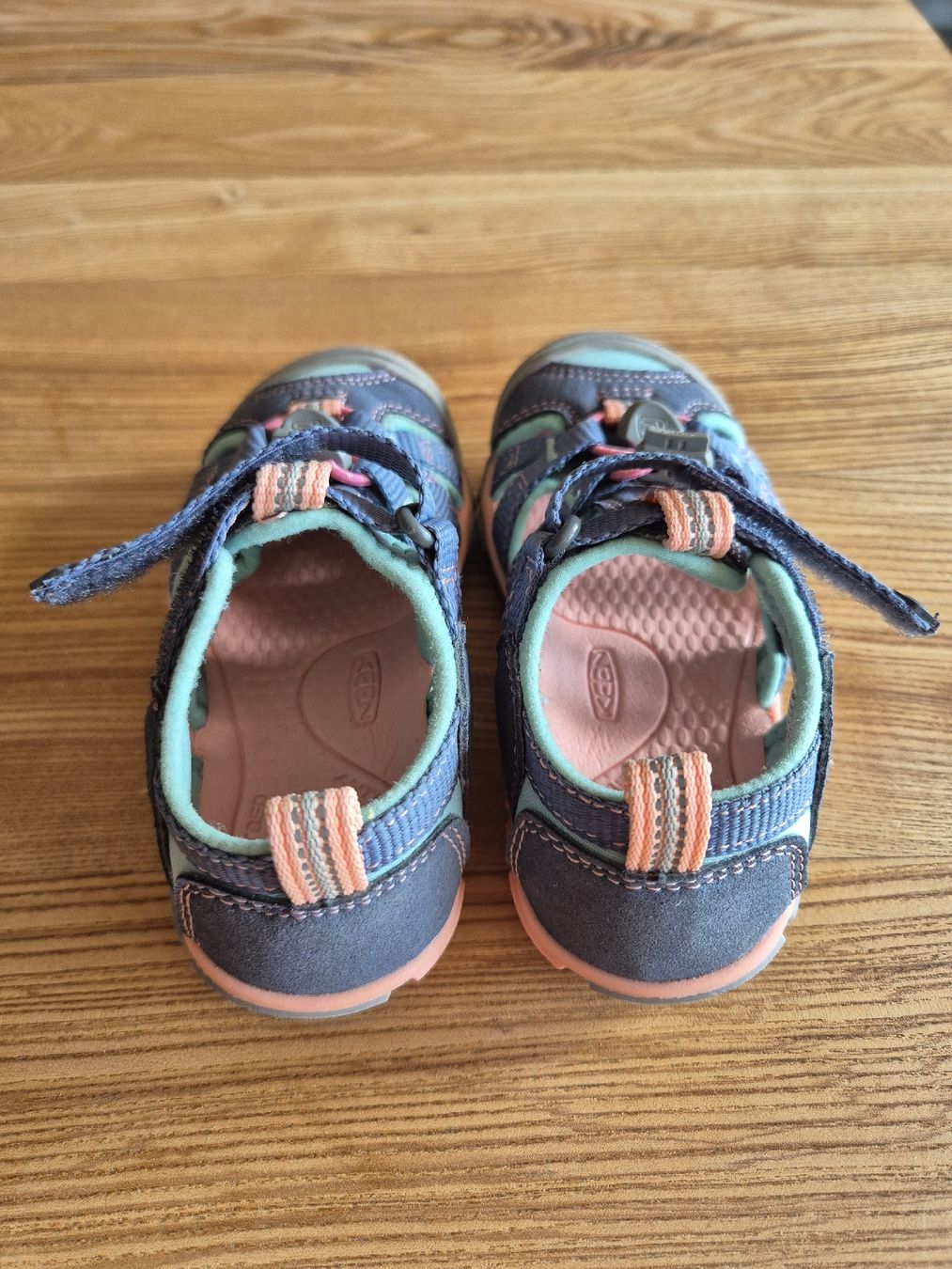 Keen Schuhe für Mädchen: Kindersandale Keen – Gebraucht aus Lanzenhäusern von Sulaika0 1