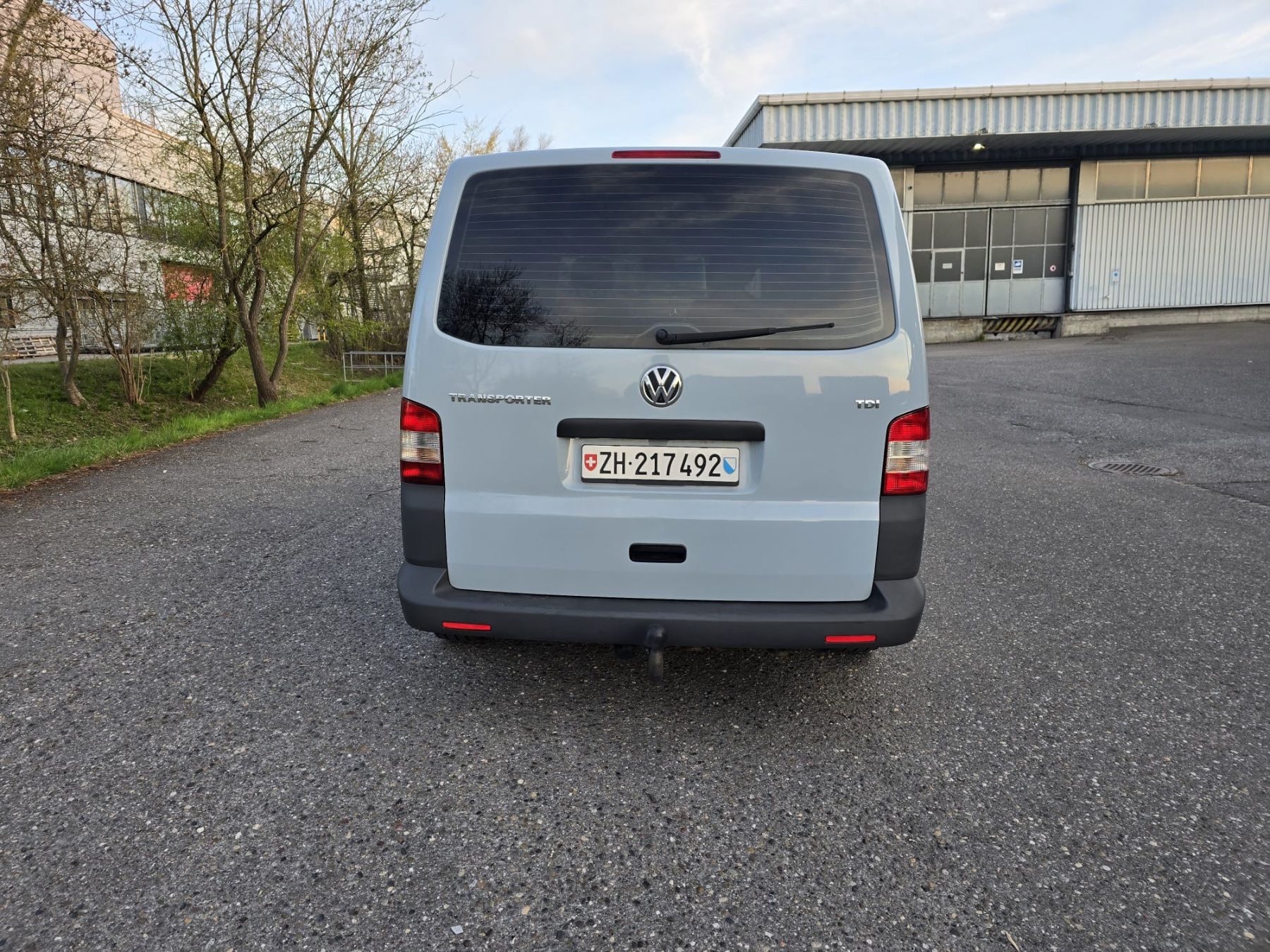 VW Camping Fahrzeuge: Camper VW T5 2.0 TDI 77kw – Gebraucht aus Zürich von libing 8