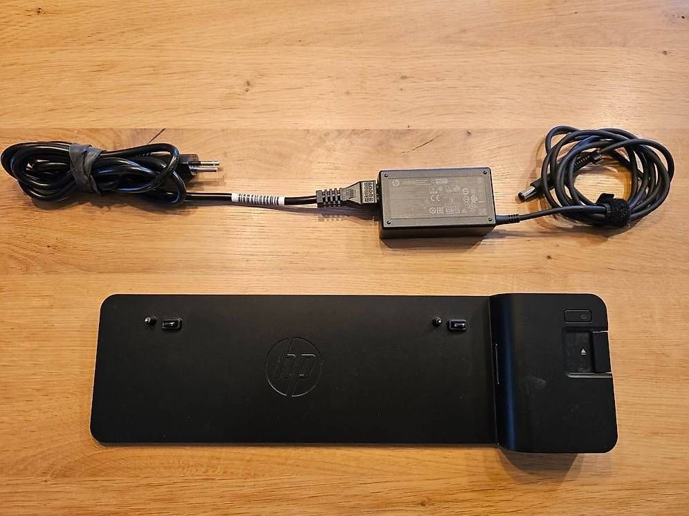 Docking station: HP 2013 UltraSlim Docking Station – Usato da Mandach venduto da Fbas