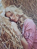 Karolina Kurkova - Autogramm sexy Foto