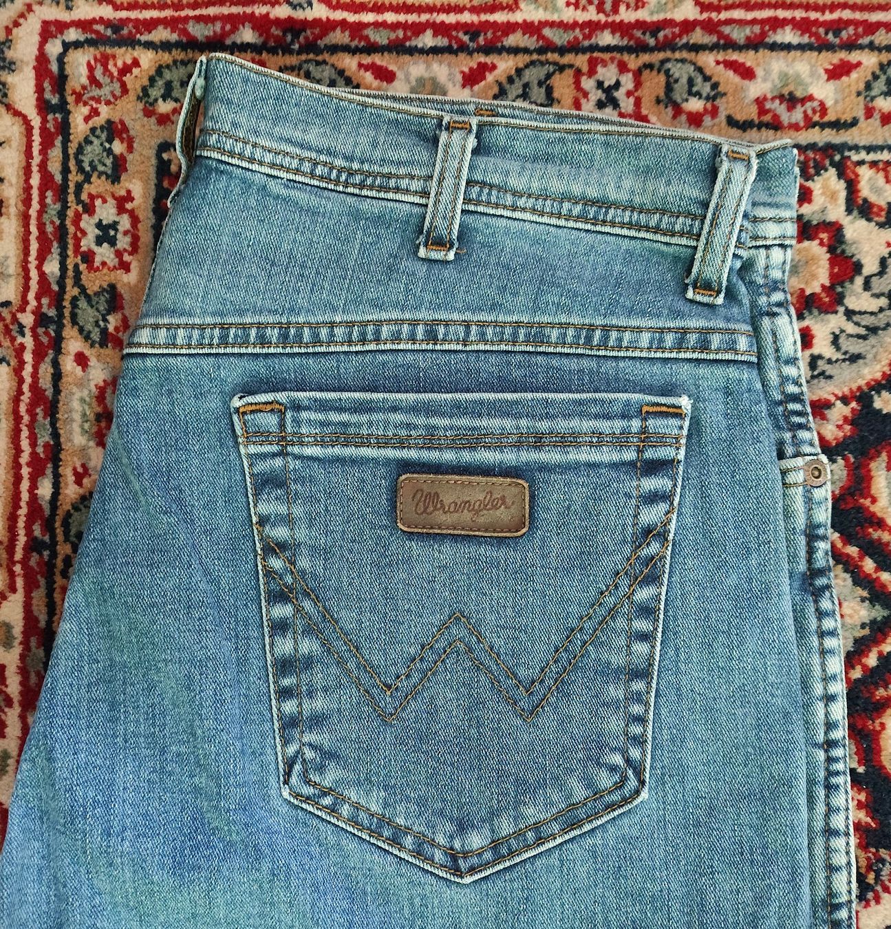 Wrangler Jeans: Jeans Wrangler W-36 L-32 Blaue bleu blu – Usato da Grandson venduto da proekt 1