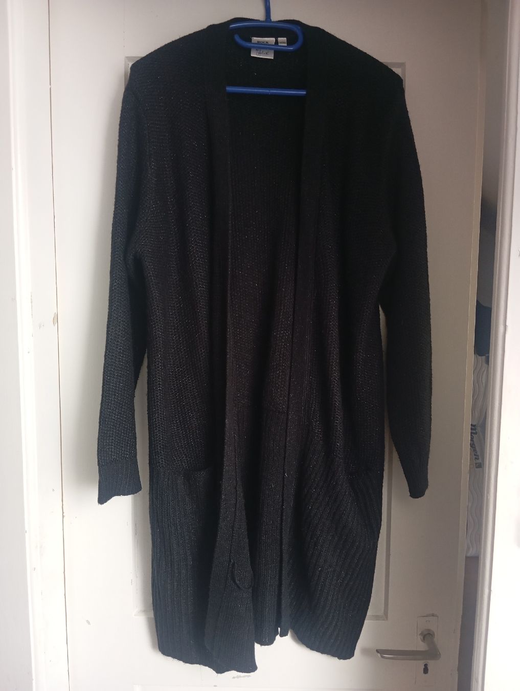 Giacche: Schwarzer Cardigan "Rock your Curves", Gr. 44/46 – Nuovo (secondo la descrizione) da Niederurnen venduto da Glentin