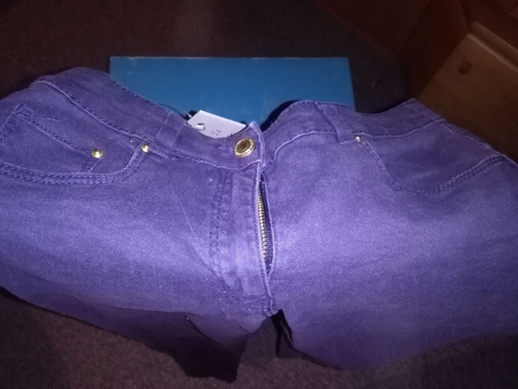 Jeans: jeans – Usato da wolfertswil venduto da februartag 1