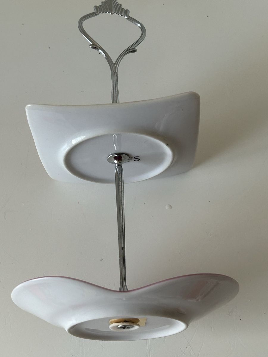 Tutte le decorazioni: Süsse 2-stöckige Etagere. – Usato da Allschwil venduto da Maline1 2