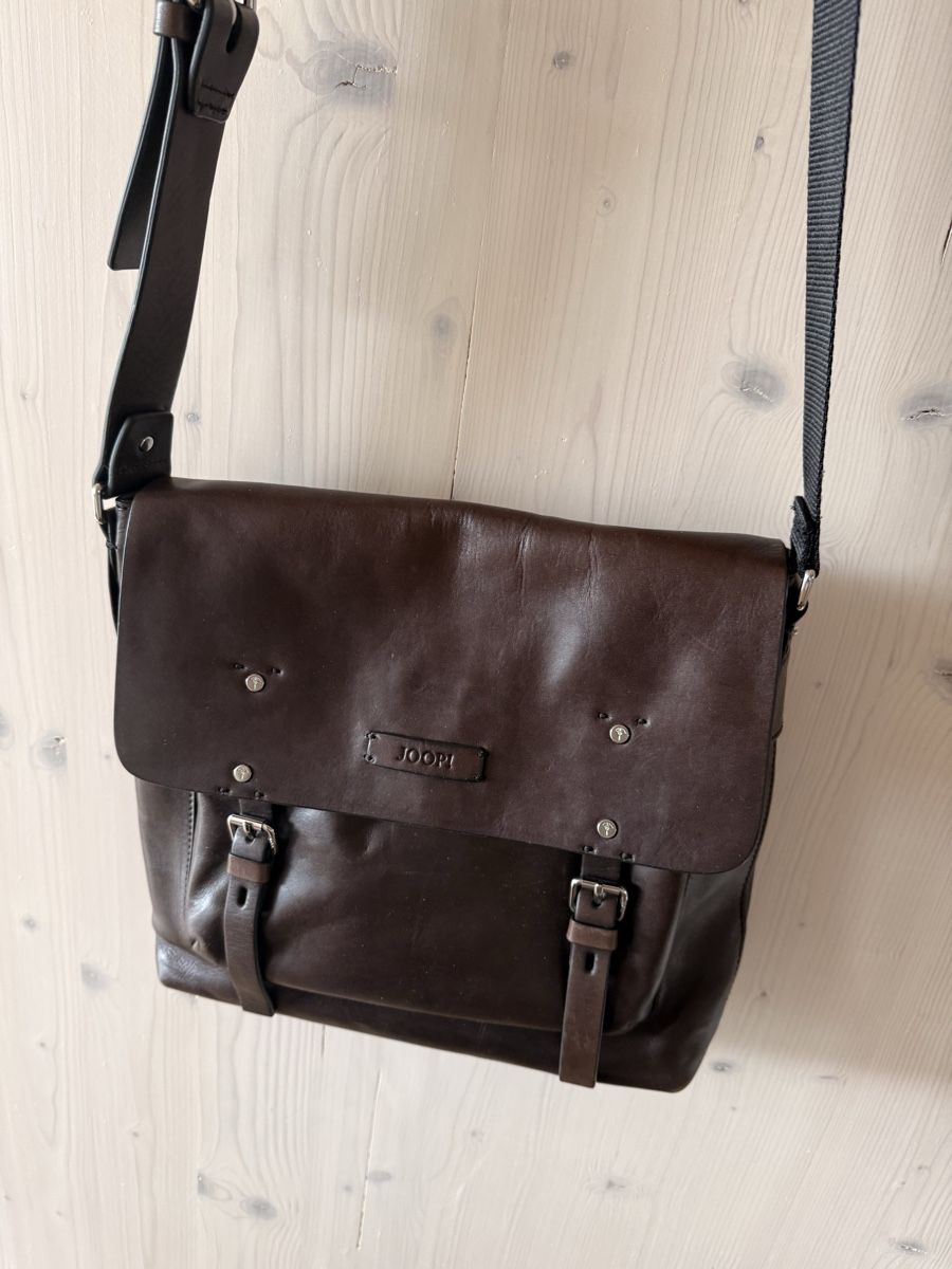 Joop Taschen: Wertige Joop Ledertasche – Gebraucht aus Knonau von Danyboy30