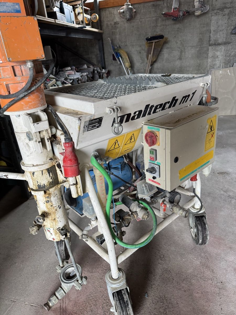 Tutte le macchine: Grundputzmaschine – Usato da Riggisberg venduto da ama_98hx