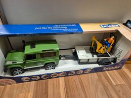 Bruder Jeep mit Anhänger und Bagger