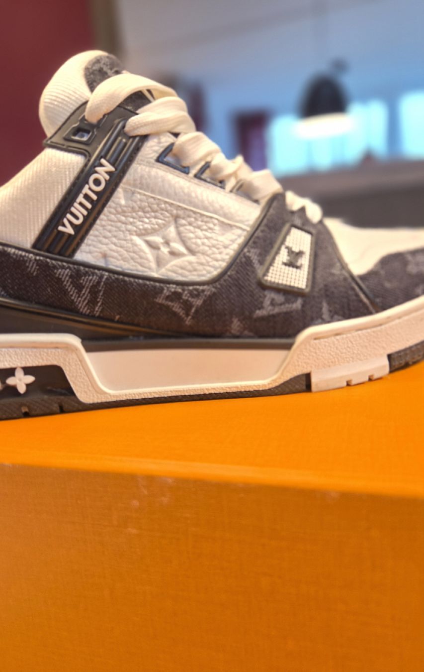 Louis Vuitton Herrenschuhe: Louis Vuitton Trainer 39  – Gebraucht aus Hinwil von Nicen 4