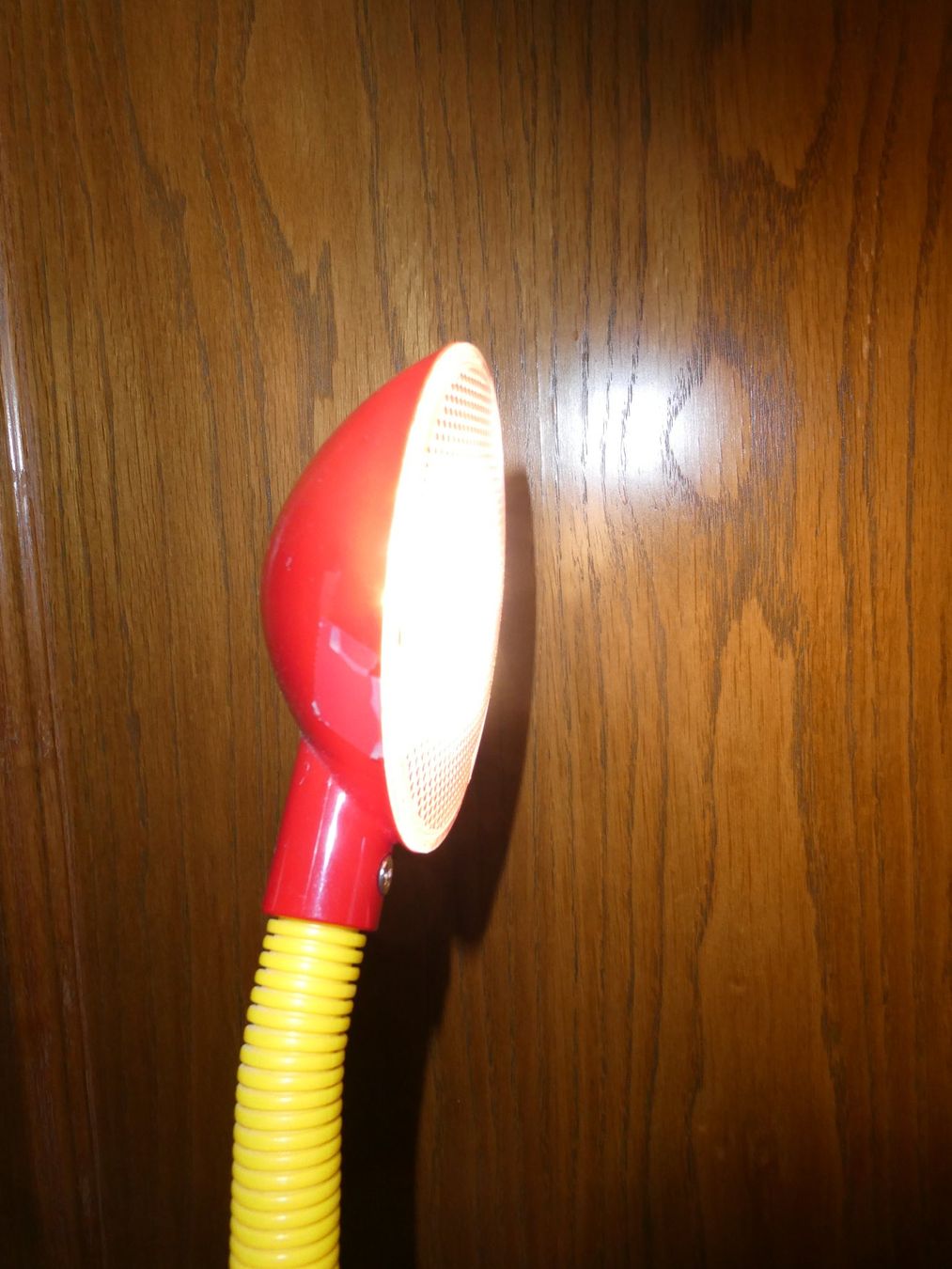 Lampes: Klemmlampe mit Schwanenhals rot gelb blau – D'occasion à Mels par KOSL 1