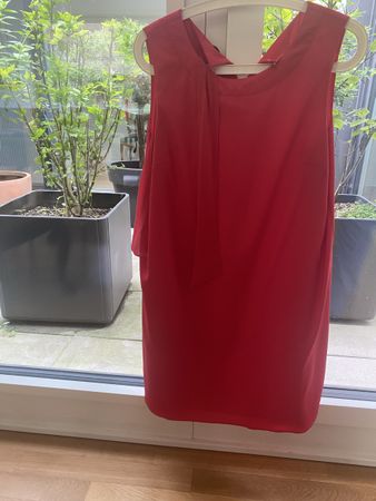 Rotes Kleid Grösse 42 sehr schic