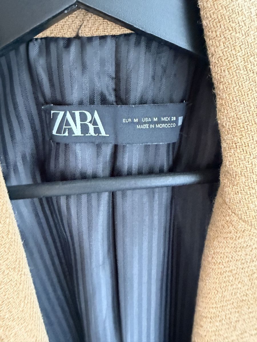 Zara Cappotti: Zara Mantel – Usato da Härkingen venduto da ana.bb 2