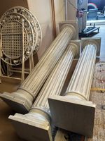 Verkaufe 3 stabile Dekosäulen aus Kunststoff in Stein-/Antik