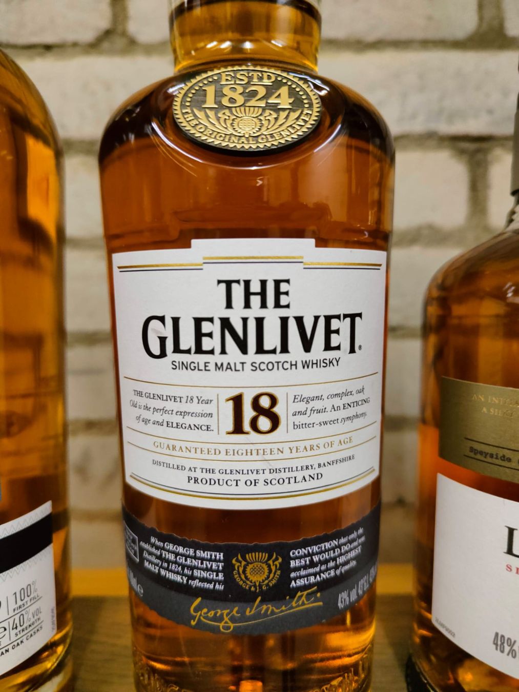 Aberlour Bevande alcoliche: Scotch Whisky Fine Malt Selection inkl. Verpackung & Gestell – Nuovo (secondo la descrizione) da Münchenstein venduto da wusmarino 4