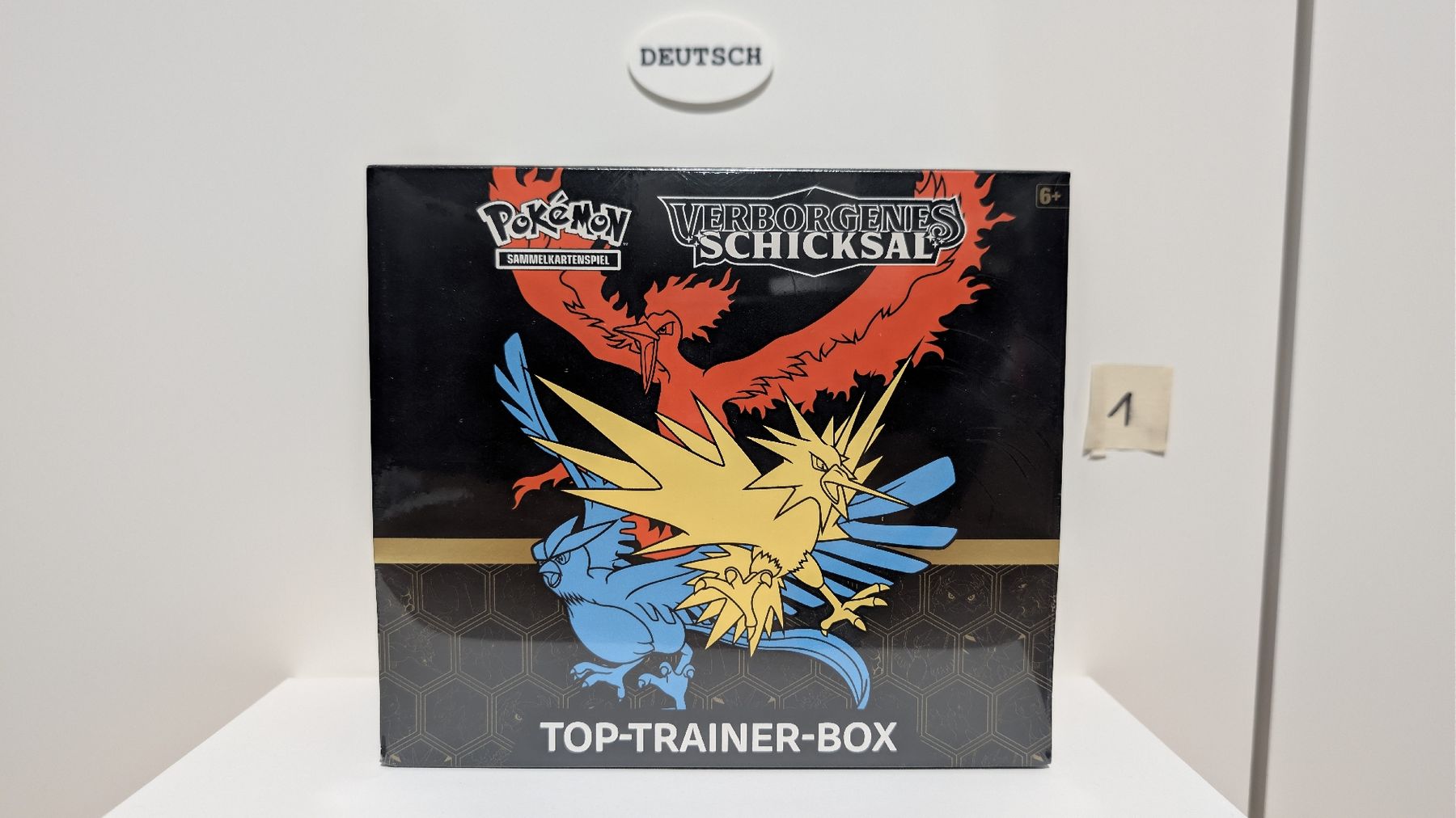 Pokémon Carte collezionabili: Pokemon TCG Top Trainer Box Verlorenes Schicksal dt – Nuovo e nell'imballaggio originale da Regensdorf venduto da Grischaluca
