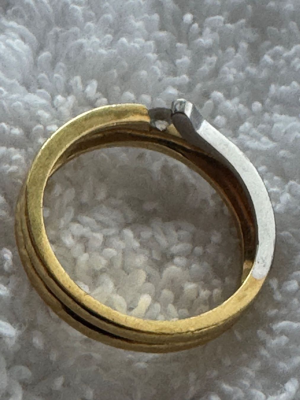 Anelli: Ring 750 GG/WG mit 1 Brillant // ca. Gr. 54 – Usato da Zäziwil venduto da blackpearl 6