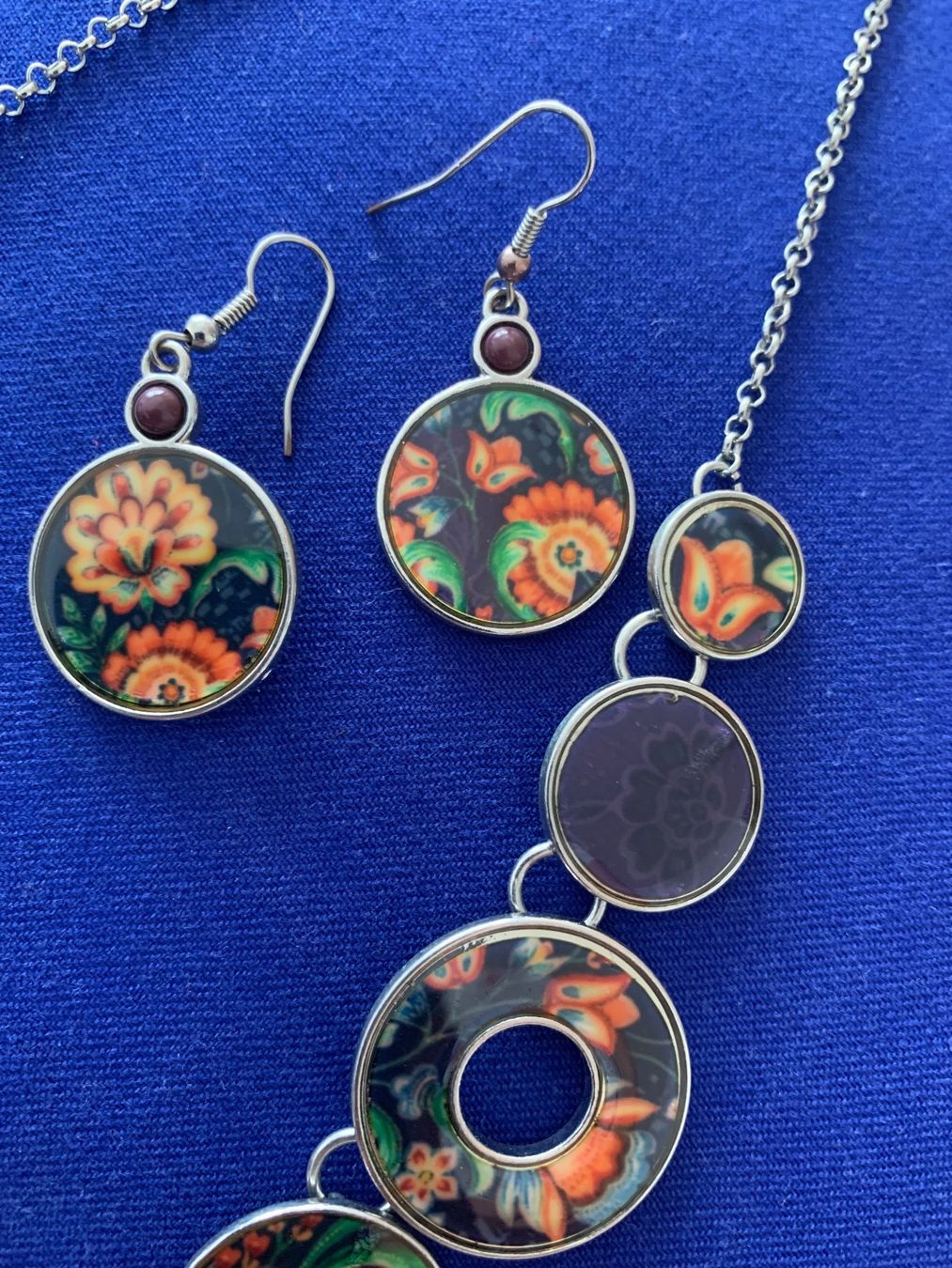 Desigual Catenine: Desigual Kette & 2 Ohrringe – Nuovo (secondo la descrizione) da Affoltern am Albis venduto da Sveta75 3