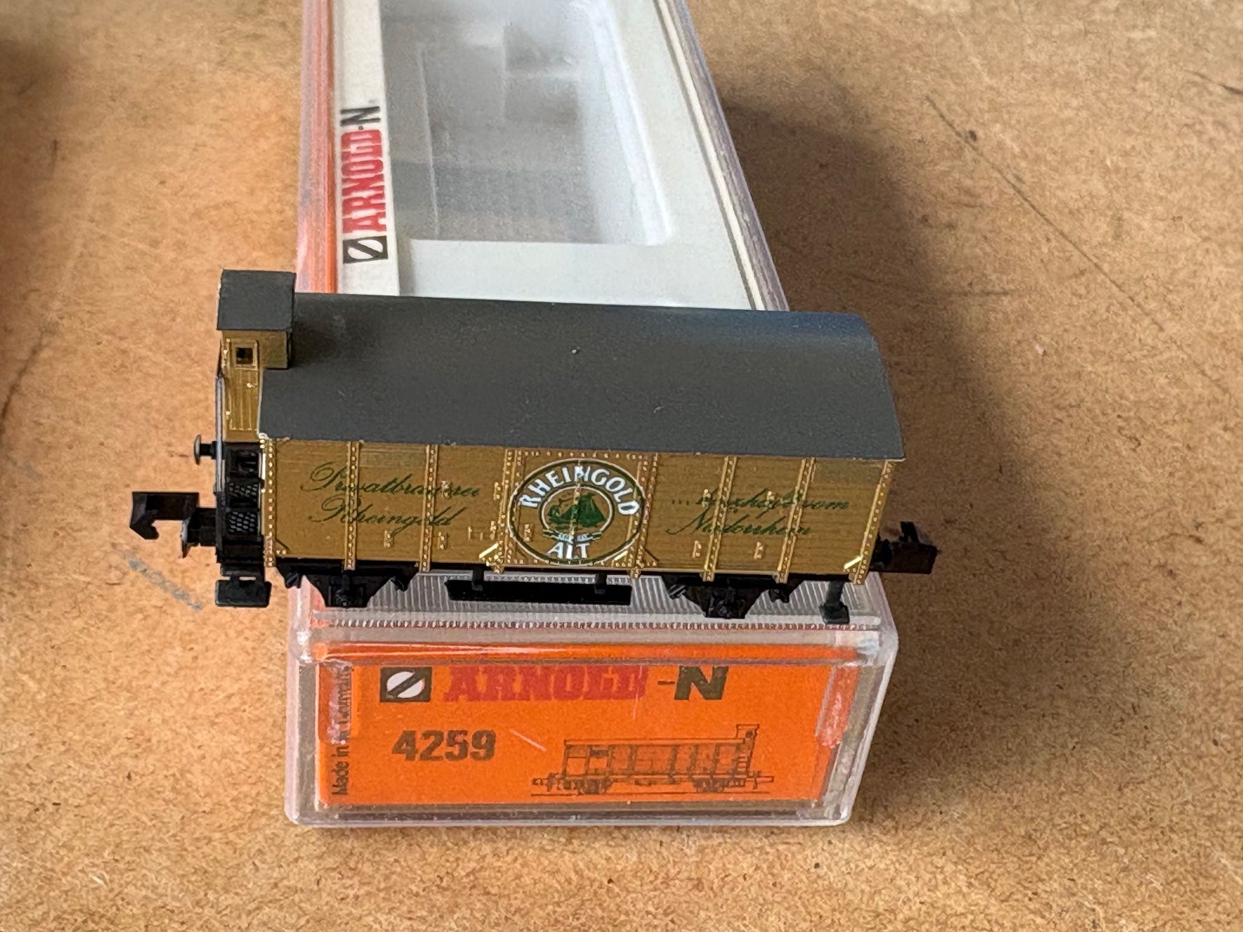 Arnold Modelleisenbahnen: Arnold 4259 Guterwagen Bier – Neu (gemäss Beschreibung) aus Hauterive NE von eriamch