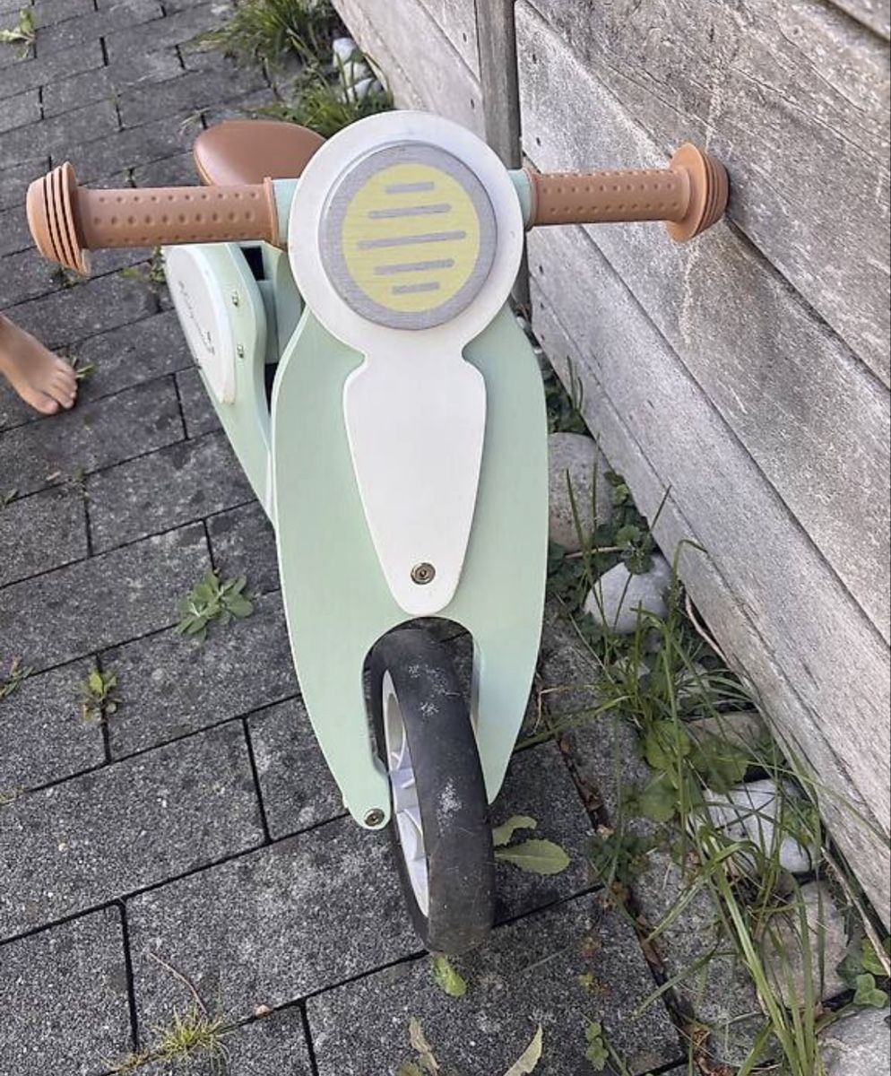 Vespa Véhicules pour enfants: Vespa Kinder Laufrad – D'occasion à wädenswil par panorama05 3