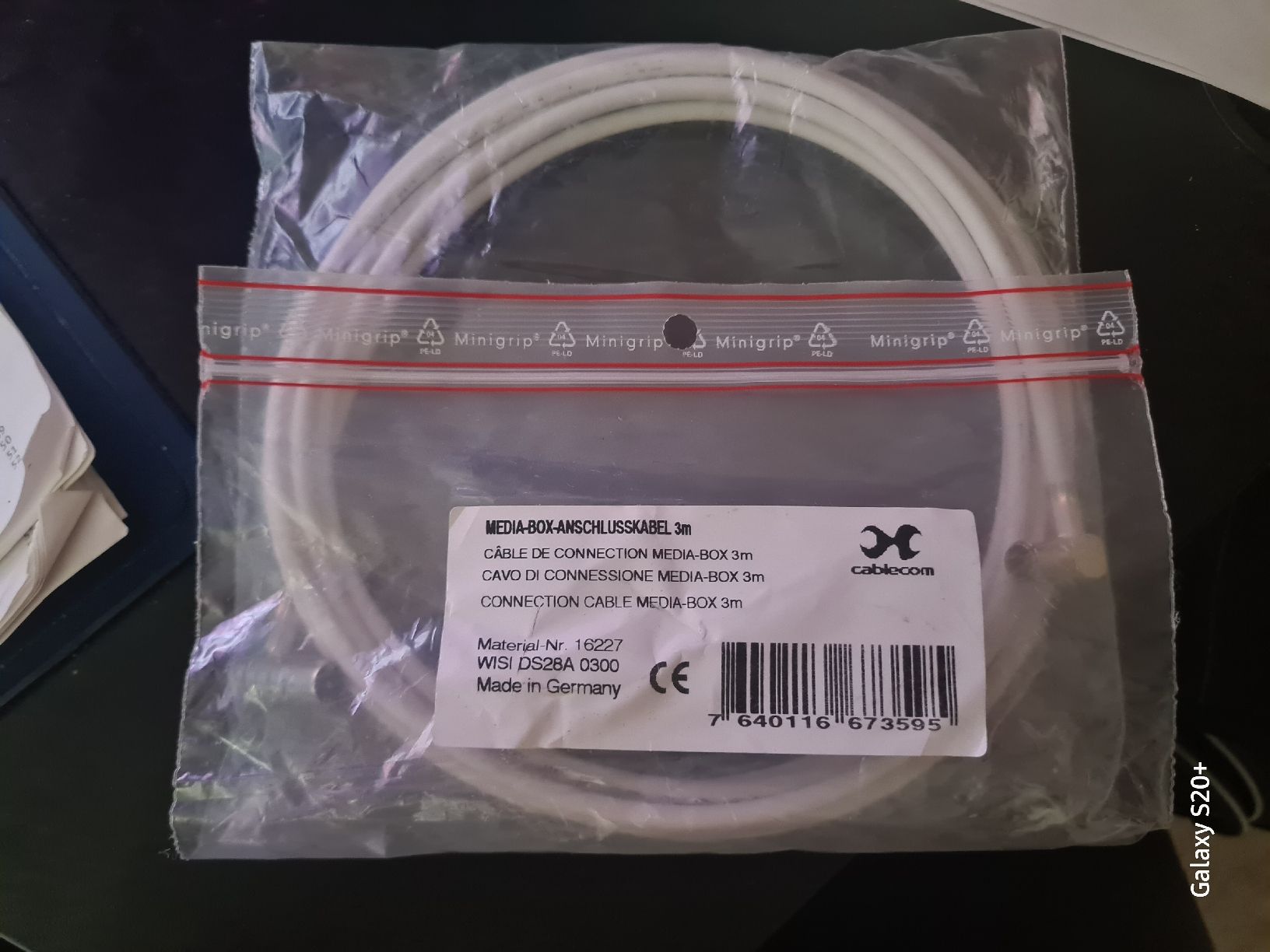 Cavi: Neues Cablecom Media-Box-Anschlusskabel, 3m, Top Zustand – Nuovo (secondo la descrizione) da Zürich venduto da Alibaba1234