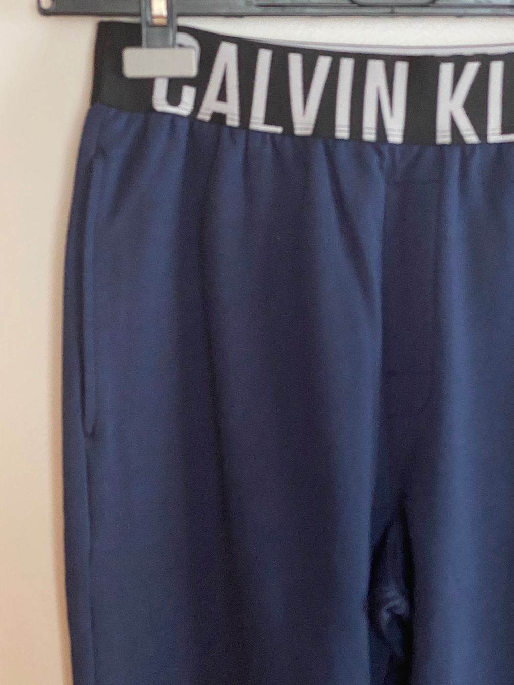 Calvin Klein Pantaloni: Calvin Klein Lounge-Jogger / Hose Gr. S – Usato da Wattwil venduto da edel88 2