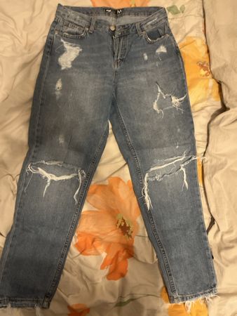 Jeans Damen Ripped Grösse M guter Zustand