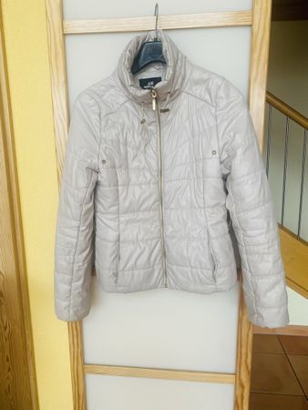 Veste H&M praktisch Versand möglich /Envoi