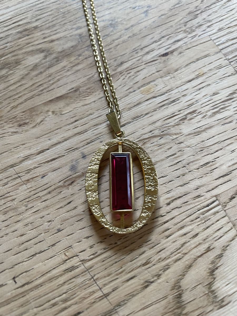 Catenine: Schöne Kette mit Anhänger – Usato da Flawil venduto da Naphtali 3