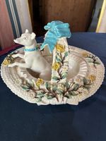 Antiker, englischer Majolica-Korb mit Hund