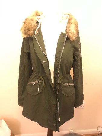 Light hooded khaki parka jacket with faux fur trim S