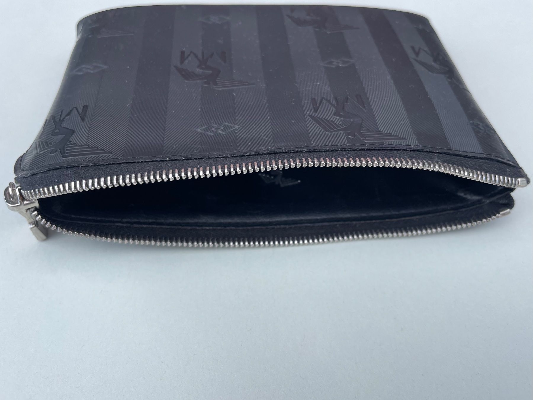 Altro in  Abbigliamento & Accessori: Maison Mollerus Schlüsseletui schwarz-silber – Usato da Schlieren venduto da mar_8rfb 2