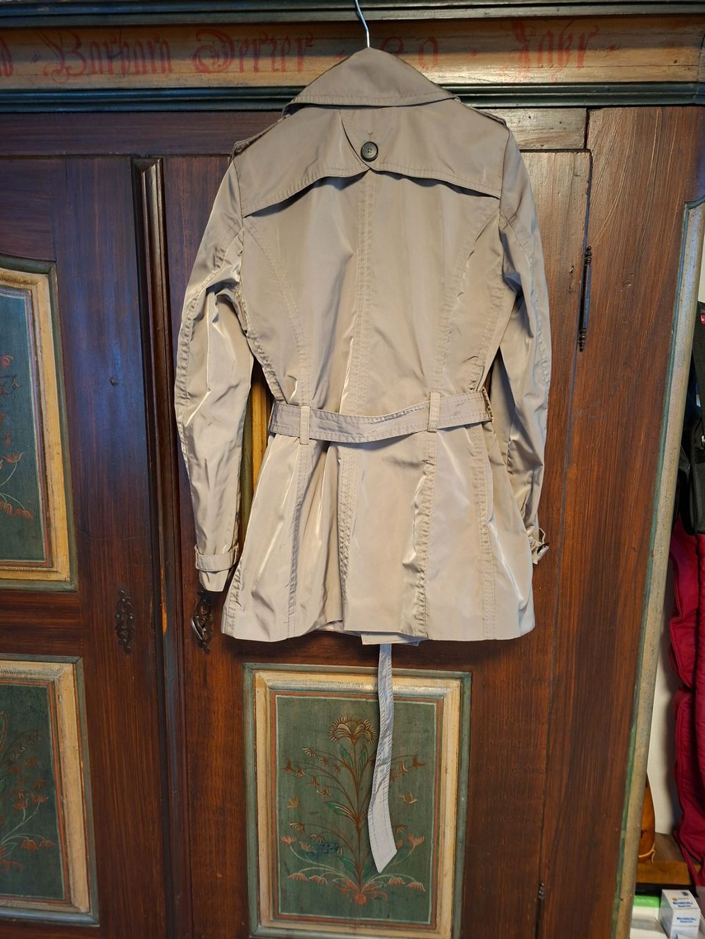Drykorn Giacche: Trenchcoat Drykorn – Usato da Wettingen venduto da Pilot1412 1