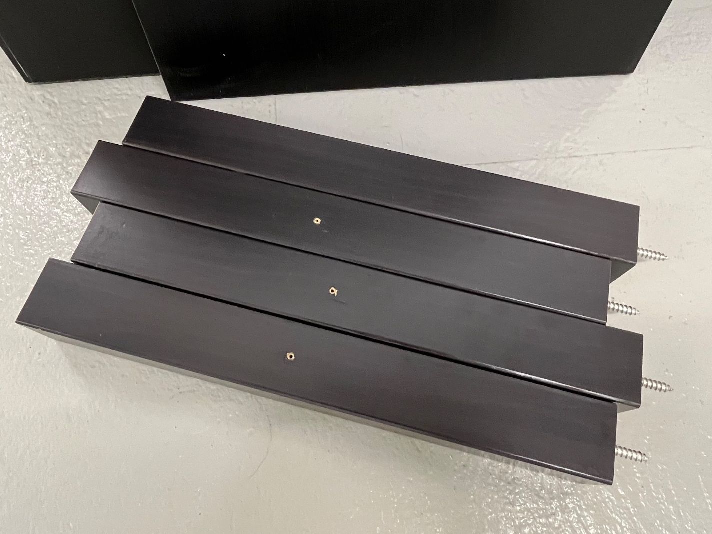 Ikea TV Möbel: IKEA Beistelltisch Lack – Gebraucht aus Wallisellen von mar_2csj 3