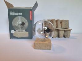 Radiomètre solaire Kikkerland verre et bois,  état neuf