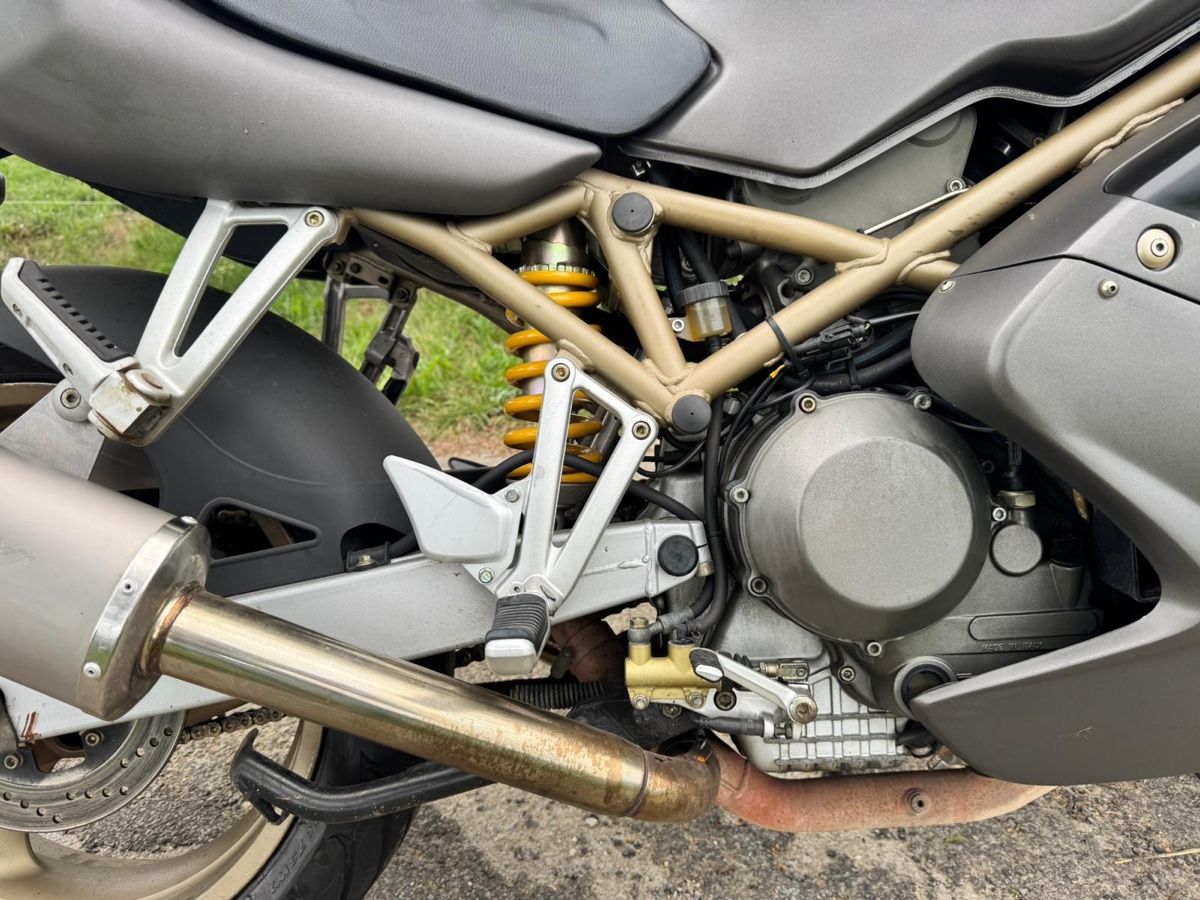 Strada: 1x ST 2 / 1x ST4 Ducati  – Usato da Yvonand venduto da Hondaaaaaaa 8