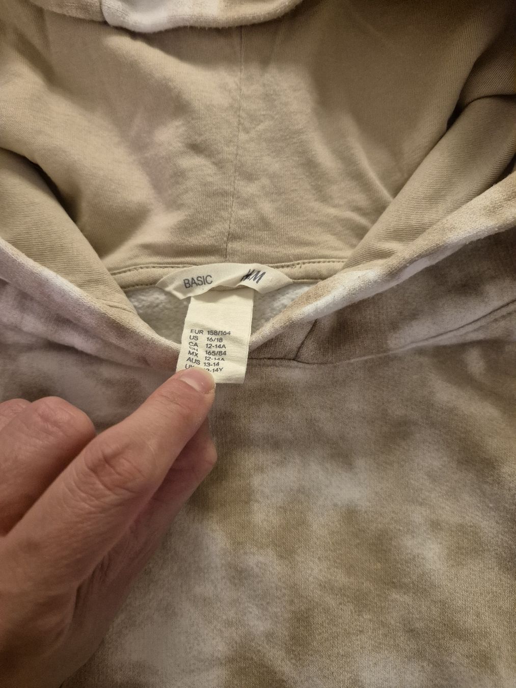 H&M Pullover & Sweatshirts: Hoddie Grösse 158/164 – Gebraucht aus Richterswil von ChristinW01 1