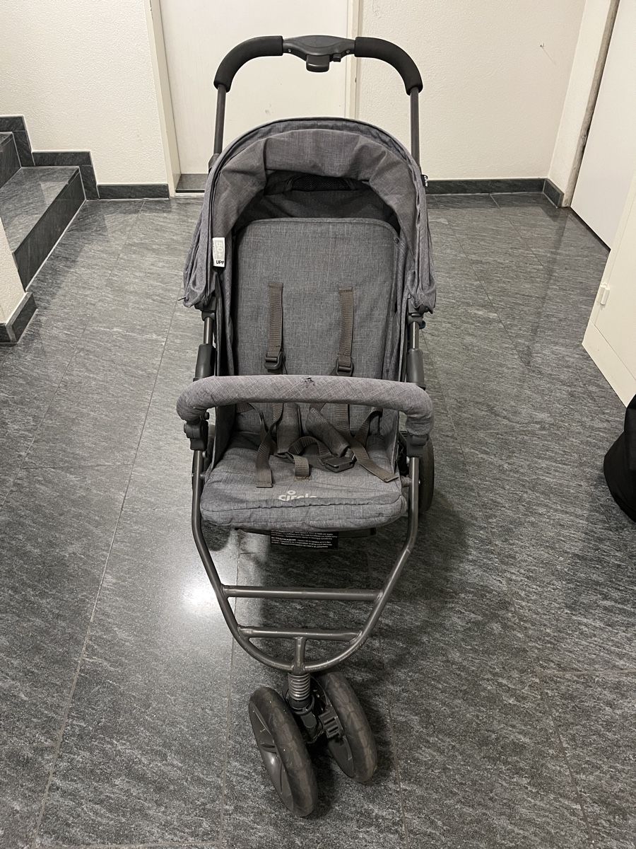 Kinderwagen: Kinderwagen Circle grau – Gebraucht aus Küsnacht ZH von imaxc 1