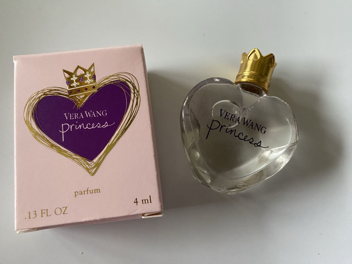 Profumi & Eau de Toilette: Miniature princess Vera Wang – Nuovo e nell'imballaggio originale da Bouveret venduto da wes_7zll