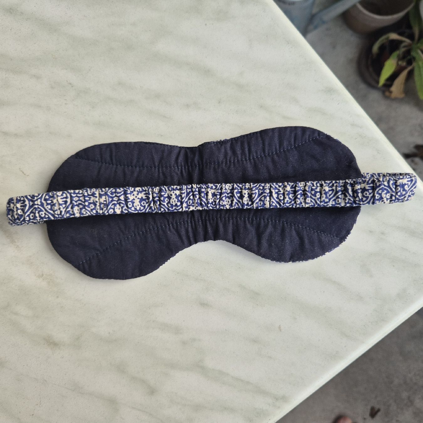Pyjamas: Schlafmaske dunkelblau mit Muster neu – Neuf (Voir description) à Bremgarten b. Bern par Lexy05 1