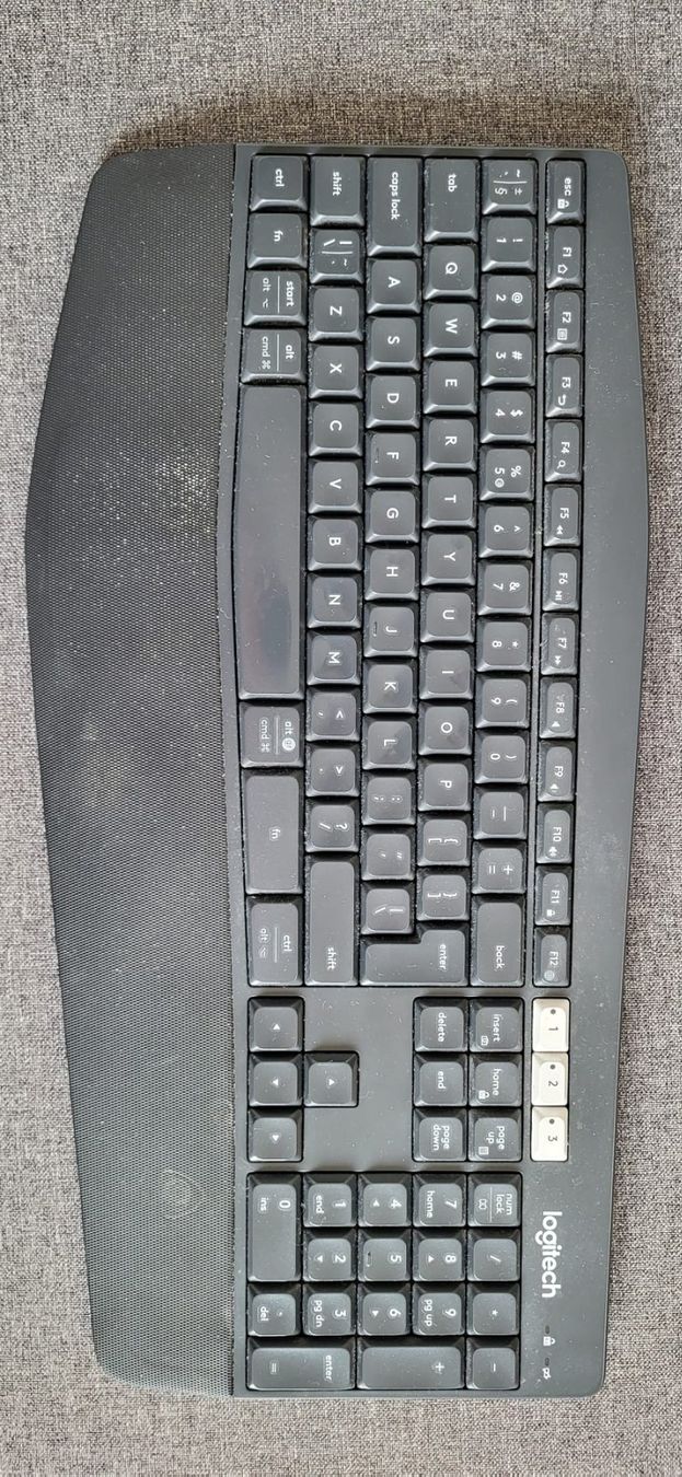 Logitech Tastiere: Logitech K850 – Usato da Au ZH venduto da ari_8dww