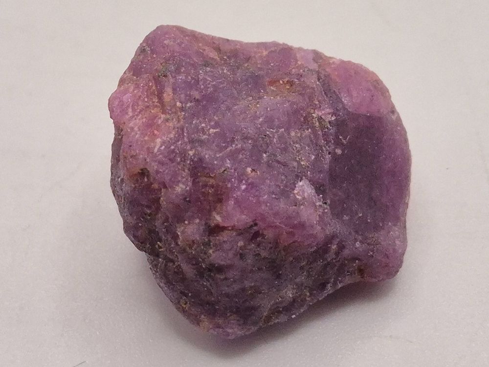 Roh Rubin – 29.2ct – Karnataka, Indien (Neu und originalverpackt) in ...