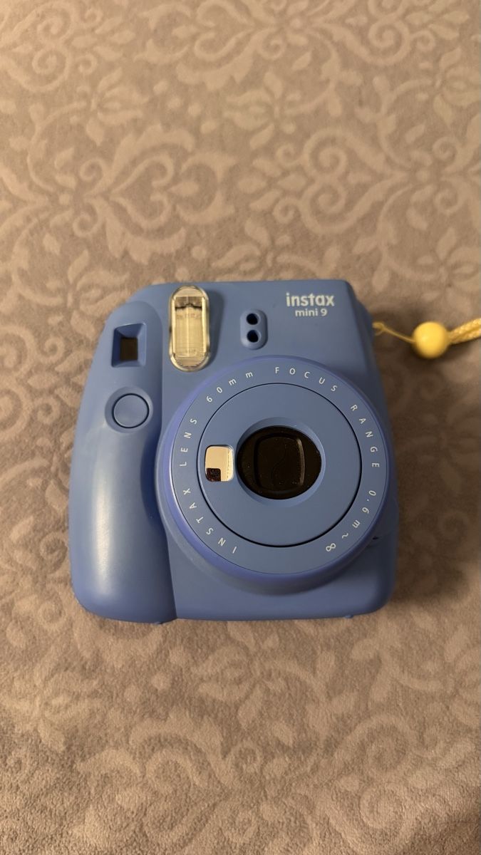 Fujifilm Appareil photo: Fujifilm Instax Mini 9 blau gebraucht – D'occasion à Bassersdorf par zizouuu