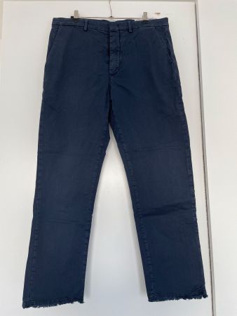 dunkelblaue Hose
