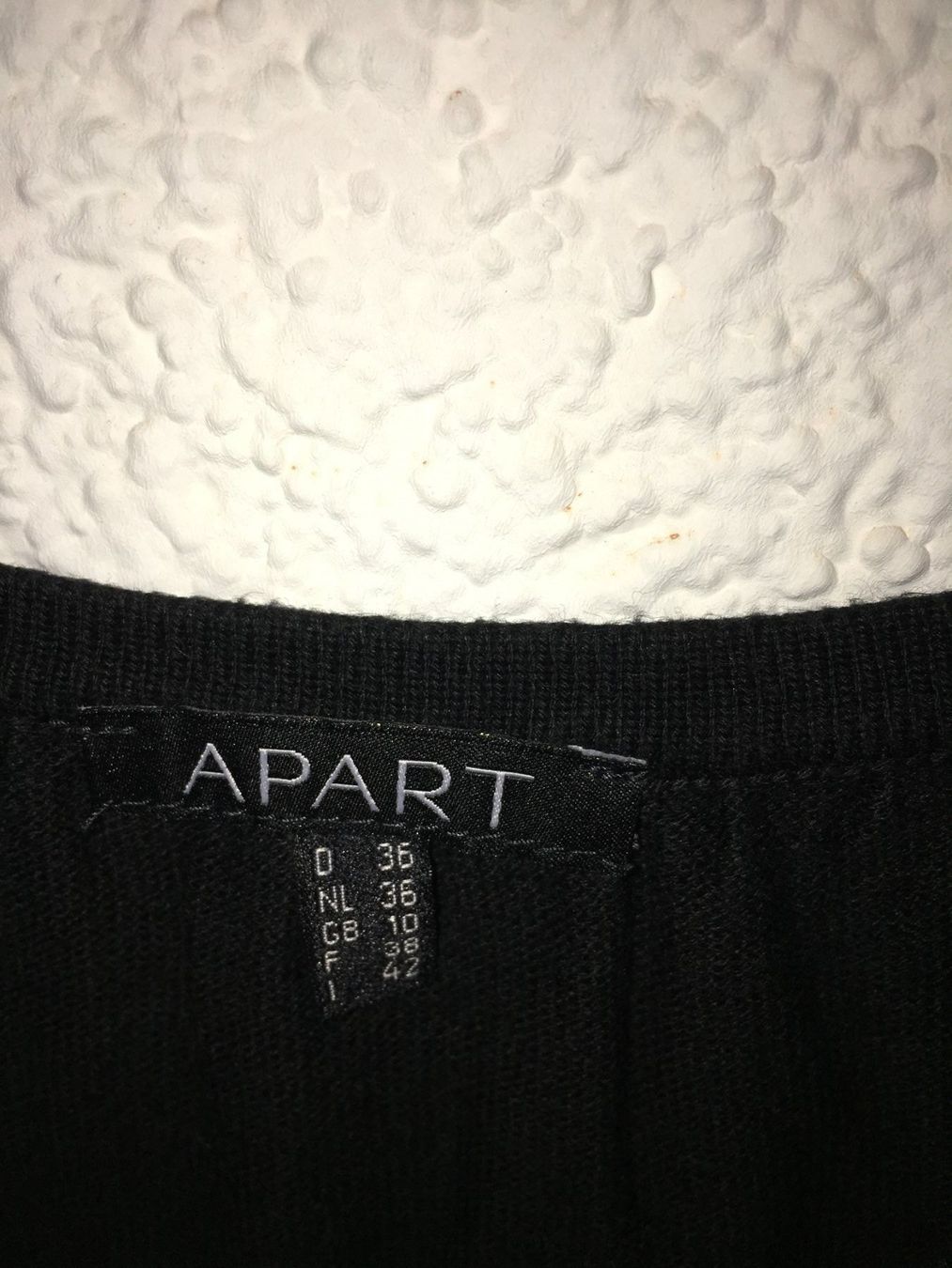 Heine Tops: APART Kurzpulli, Top, schwarz, Gr.36 – D'occasion à Arni AG par Mimo007 2