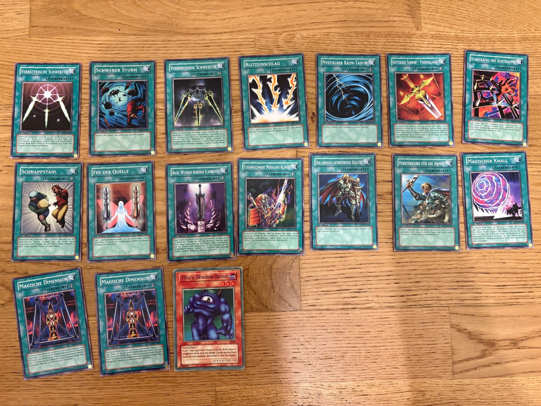 Cartoline: Yu-Gi-Oh Karten Konvolut mit Konami Deckbox – Usato da Zürich venduto da Erazzer 4