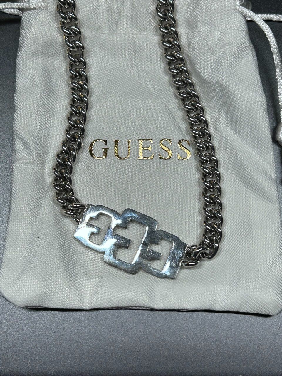 Guess Catenine: Collana Guess – Usato da Giubiasco venduto da LorisVale 5