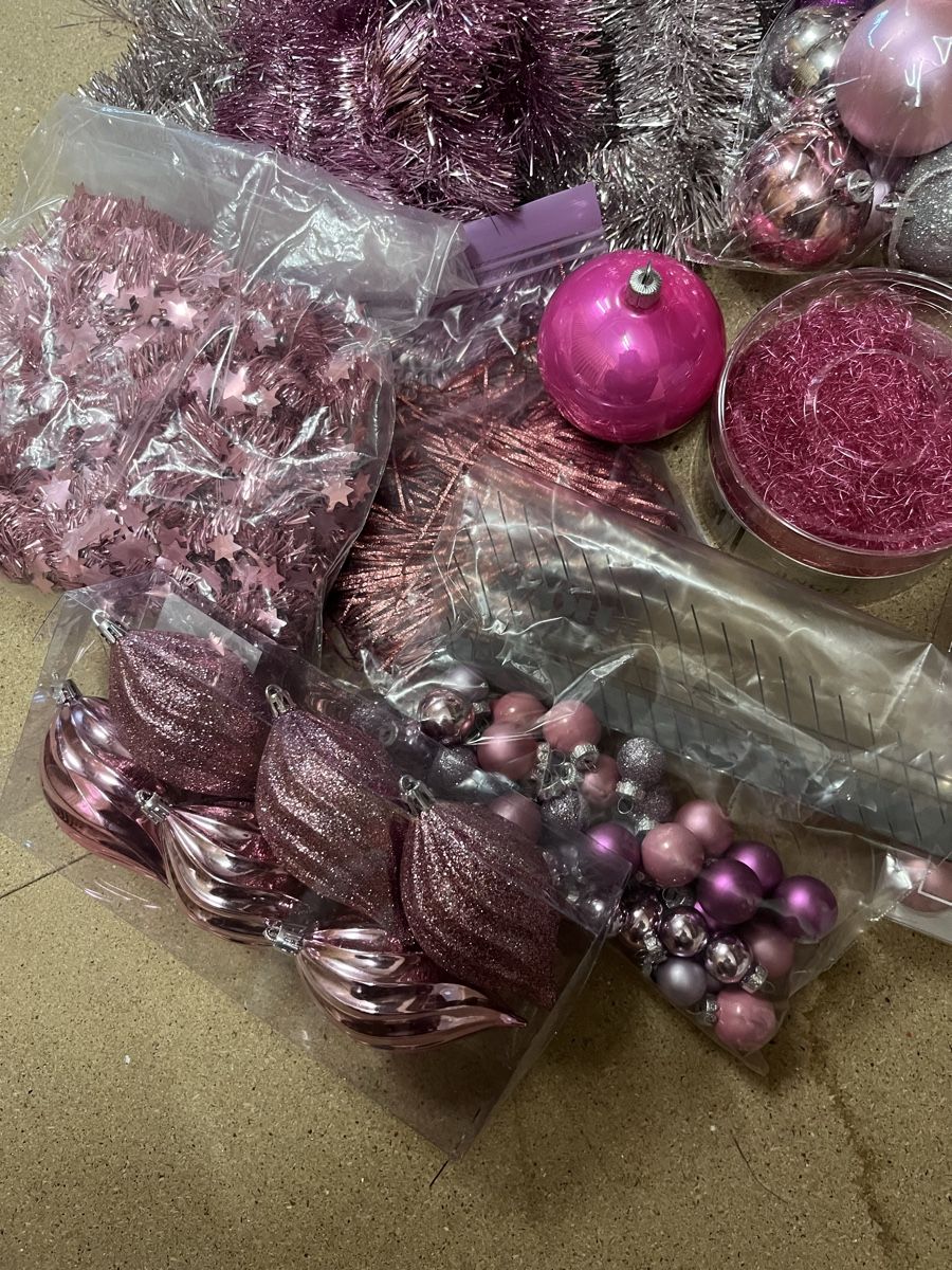Tutte le decorazioni: Christbaumkugeln Rosa Silber – Usato da Uster venduto da Corina0111114 5