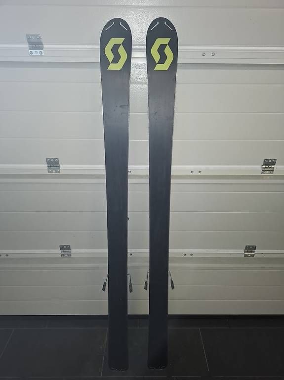 Skis: Tourenski Scott Super Guide 95 in 178cm – D'occasion à Giffers par Nico145 1