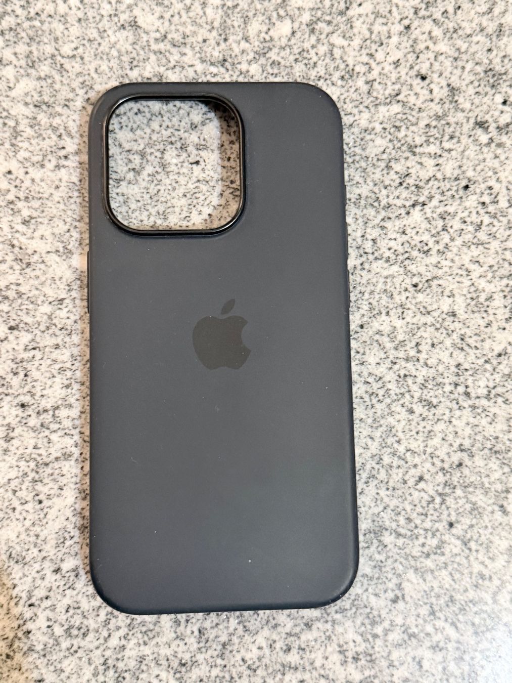 Apple Telefoni cellulari / Smartphones: iPhone 15 Pro 128 GB – Usato da Schmerikon venduto da Rafail.w 4